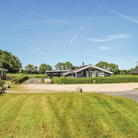 Holiday home Beautiful Home In Rudkobing With Sauna Spodsbjerg